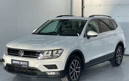 Volkswagen Tiguan II, 2019 год, 1 999 000 рублей, 3 фотография