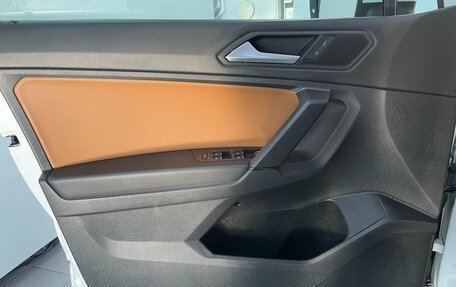 Volkswagen Tiguan II, 2019 год, 1 999 000 рублей, 12 фотография