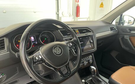 Volkswagen Tiguan II, 2019 год, 1 999 000 рублей, 8 фотография