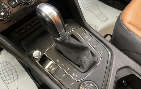Volkswagen Tiguan II, 2019 год, 1 999 000 рублей, 21 фотография