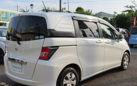 Honda Freed I, 2015 год, 654 000 рублей, 6 фотография