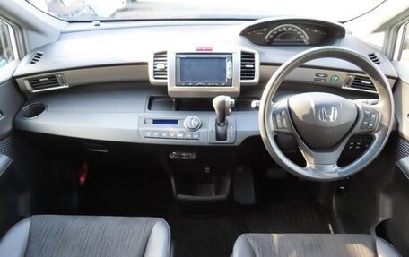 Honda Freed I, 2015 год, 654 000 рублей, 9 фотография