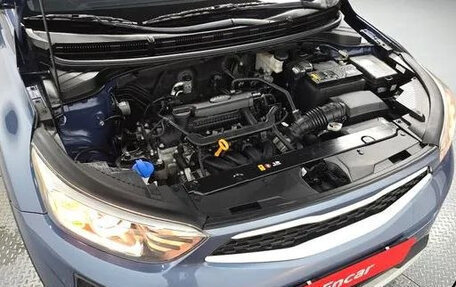 KIA Stonic, 2018 год, 1 214 000 рублей, 6 фотография