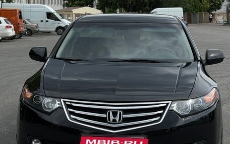 Honda Accord VIII рестайлинг, 2008 год, 850 000 рублей, 1 фотография