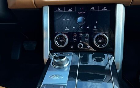 Land Rover Range Rover IV рестайлинг, 2021 год, 8 300 000 рублей, 21 фотография