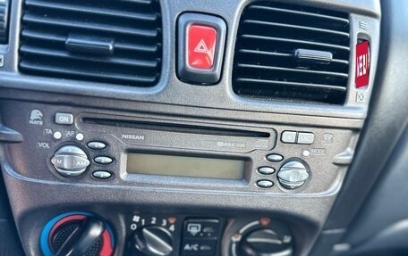 Nissan Almera, 2005 год, 385 000 рублей, 14 фотография