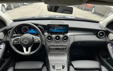 Mercedes-Benz C-Класс, 2018 год, 1 690 002 рублей, 11 фотография
