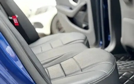 Mercedes-Benz C-Класс, 2018 год, 1 690 002 рублей, 13 фотография
