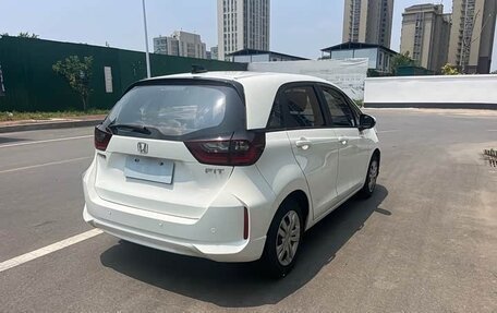 Honda Fit, 2023 год, 1 100 000 рублей, 6 фотография