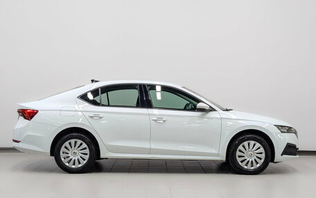 Skoda Octavia IV, 2021 год, 2 315 000 рублей, 4 фотография