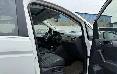 Volkswagen Touran III, 2022 год, 1 699 003 рублей, 22 фотография