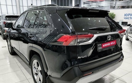 Toyota RAV4, 2020 год, 2 940 000 рублей, 8 фотография