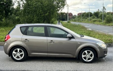 KIA cee'd I рестайлинг, 2008 год, 3 фотография