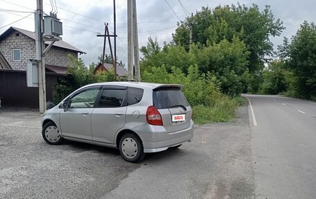 Honda Fit III, 2002 год, 360 000 рублей, 4 фотография