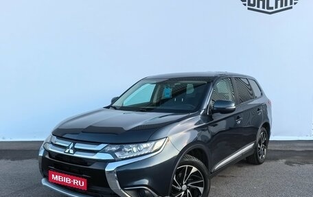 Mitsubishi Outlander III рестайлинг 3, 2018 год, 1 730 000 рублей, 1 фотография