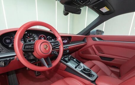 Porsche 911, 2023 год, 16 850 000 рублей, 9 фотография