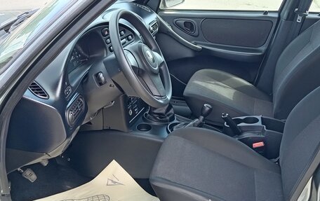 Chevrolet Niva I рестайлинг, 2019 год, 640 000 рублей, 9 фотография