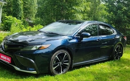 Toyota Camry, 2020 год, 2 950 000 рублей, 1 фотография
