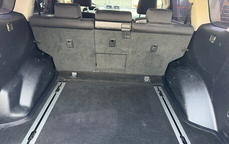 Toyota Land Cruiser Prado 150 рестайлинг 2, 2016 год, 3 560 000 рублей, 15 фотография
