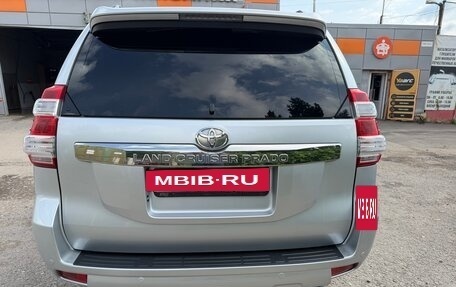 Toyota Land Cruiser Prado 150 рестайлинг 2, 2016 год, 3 560 000 рублей, 25 фотография
