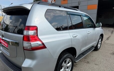 Toyota Land Cruiser Prado 150 рестайлинг 2, 2016 год, 3 560 000 рублей, 22 фотография