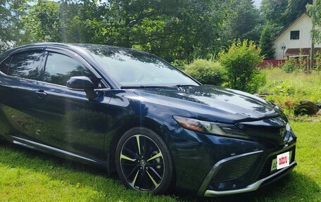 Toyota Camry, 2020 год, 2 950 000 рублей, 2 фотография