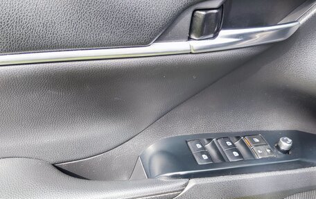 Toyota Camry, 2020 год, 2 950 000 рублей, 12 фотография