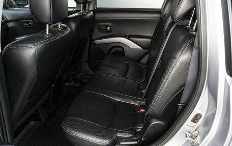 Mitsubishi Outlander III рестайлинг 3, 2011 год, 1 145 000 рублей, 15 фотография