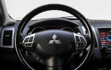 Mitsubishi Outlander III рестайлинг 3, 2011 год, 1 145 000 рублей, 19 фотография