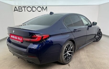 BMW 5 серия, 2020 год, 5 600 000 рублей, 2 фотография