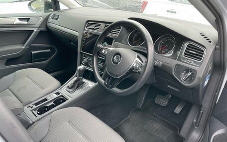 Volkswagen Golf VII, 2017 год, 1 150 000 рублей, 10 фотография