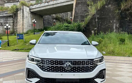 Volkswagen Lavida, 2023 год, 1 365 000 рублей, 2 фотография