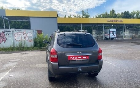 Hyundai Tucson III, 2008 год, 850 000 рублей, 2 фотография