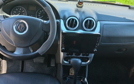 Renault Sandero I, 2013 год, 600 000 рублей, 4 фотография