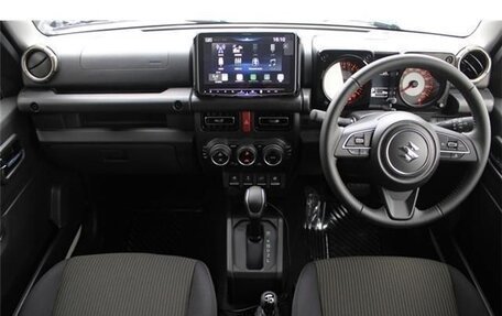 Suzuki Jimny, 2025 год, 1 900 000 рублей, 9 фотография