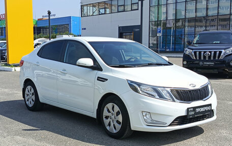 KIA Rio III рестайлинг, 2013 год, 840 000 рублей, 3 фотография