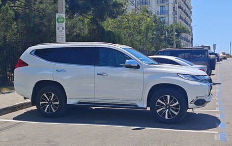 Mitsubishi Pajero Sport III рестайлинг, 2017 год, 3 100 000 рублей, 4 фотография