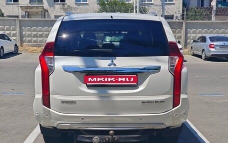 Mitsubishi Pajero Sport III рестайлинг, 2017 год, 3 100 000 рублей, 3 фотография