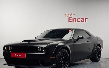 Dodge Challenger III рестайлинг 2, 2023 год, 14 555 000 рублей, 1 фотография