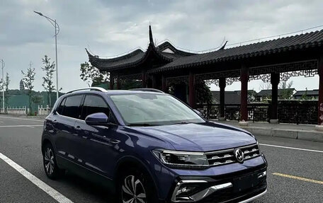 Volkswagen T-Cross I, 2022 год, 1 370 500 рублей, 3 фотография