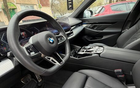 BMW 5 серия, 2024 год, 7 750 000 рублей, 9 фотография