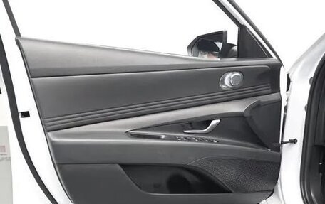 Hyundai Avante, 2023 год, 1 630 700 рублей, 25 фотография