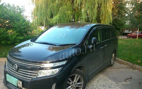 Nissan Elgrand III, 2011 год, 1 230 000 рублей, 2 фотография