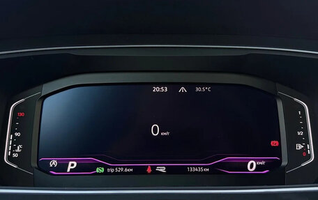 Volkswagen Tiguan II, 2021 год, 2 500 000 рублей, 9 фотография