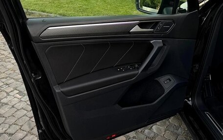 Volkswagen Tiguan II, 2021 год, 2 500 000 рублей, 6 фотография