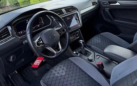 Volkswagen Tiguan II, 2021 год, 2 500 000 рублей, 10 фотография