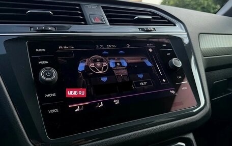 Volkswagen Tiguan II, 2021 год, 2 500 000 рублей, 29 фотография