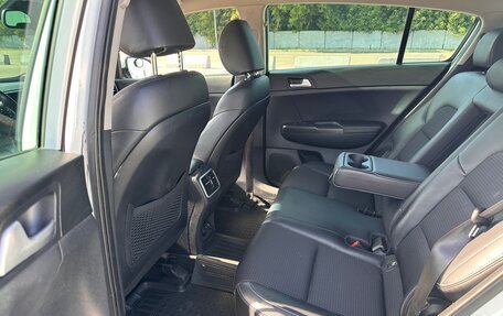KIA Sportage IV рестайлинг, 2016 год, 1 995 000 рублей, 18 фотография