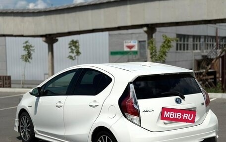 Toyota Aqua I, 2015 год, 930 000 рублей, 6 фотография