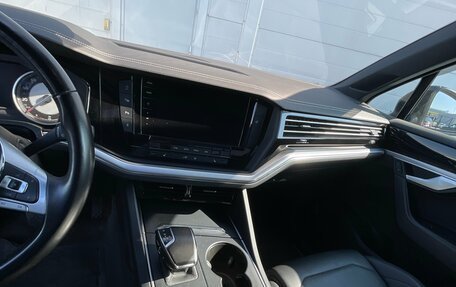 Volkswagen Touareg III, 2019 год, 3 999 000 рублей, 9 фотография